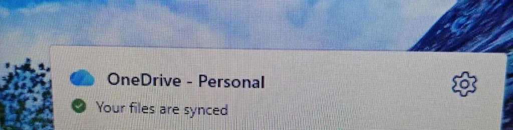 Potvrda da su fajlovi uspešno sinhronizovani na OneDrive oblak