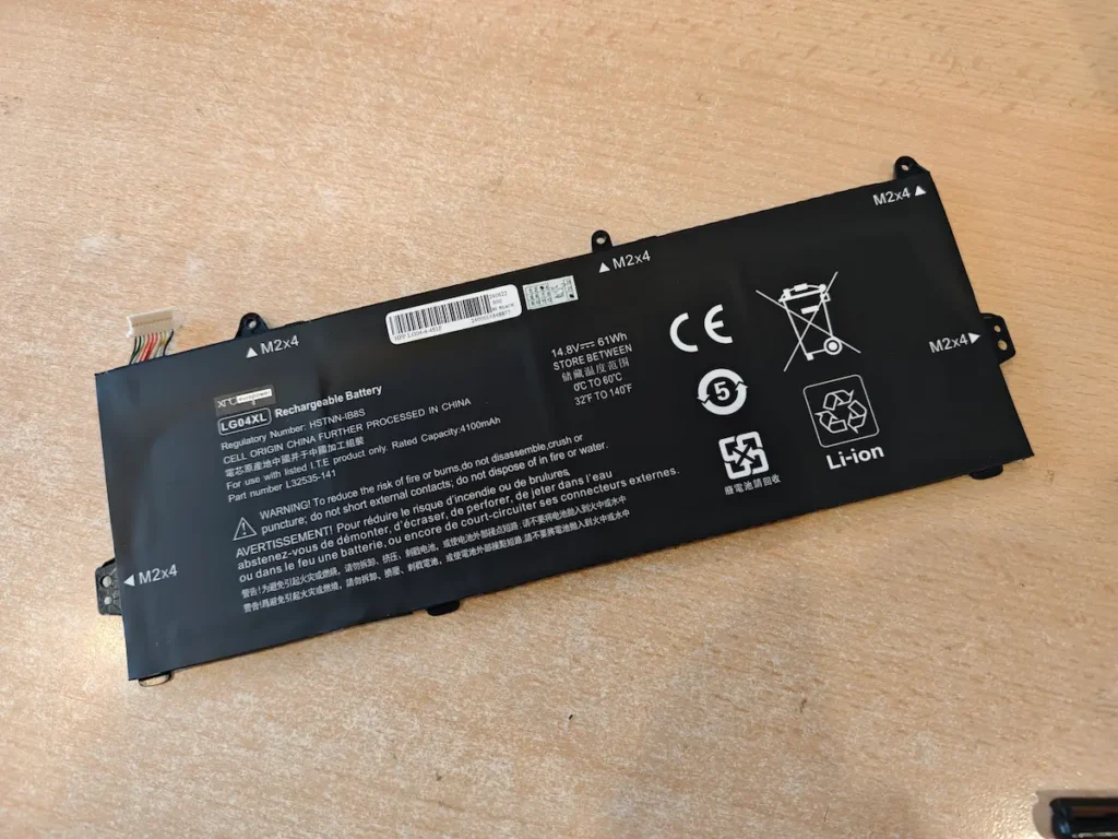 Unutrašnja litijum jonska baterija za laptop