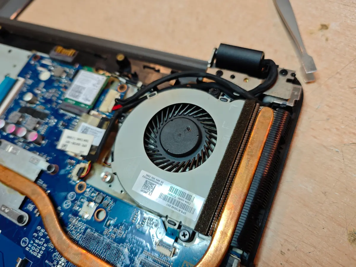 zamena konektora laptop maticna ploca